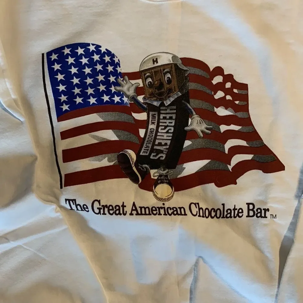 Vintage The Greatest American Chocolate Bar‎ Hershey Crewneck